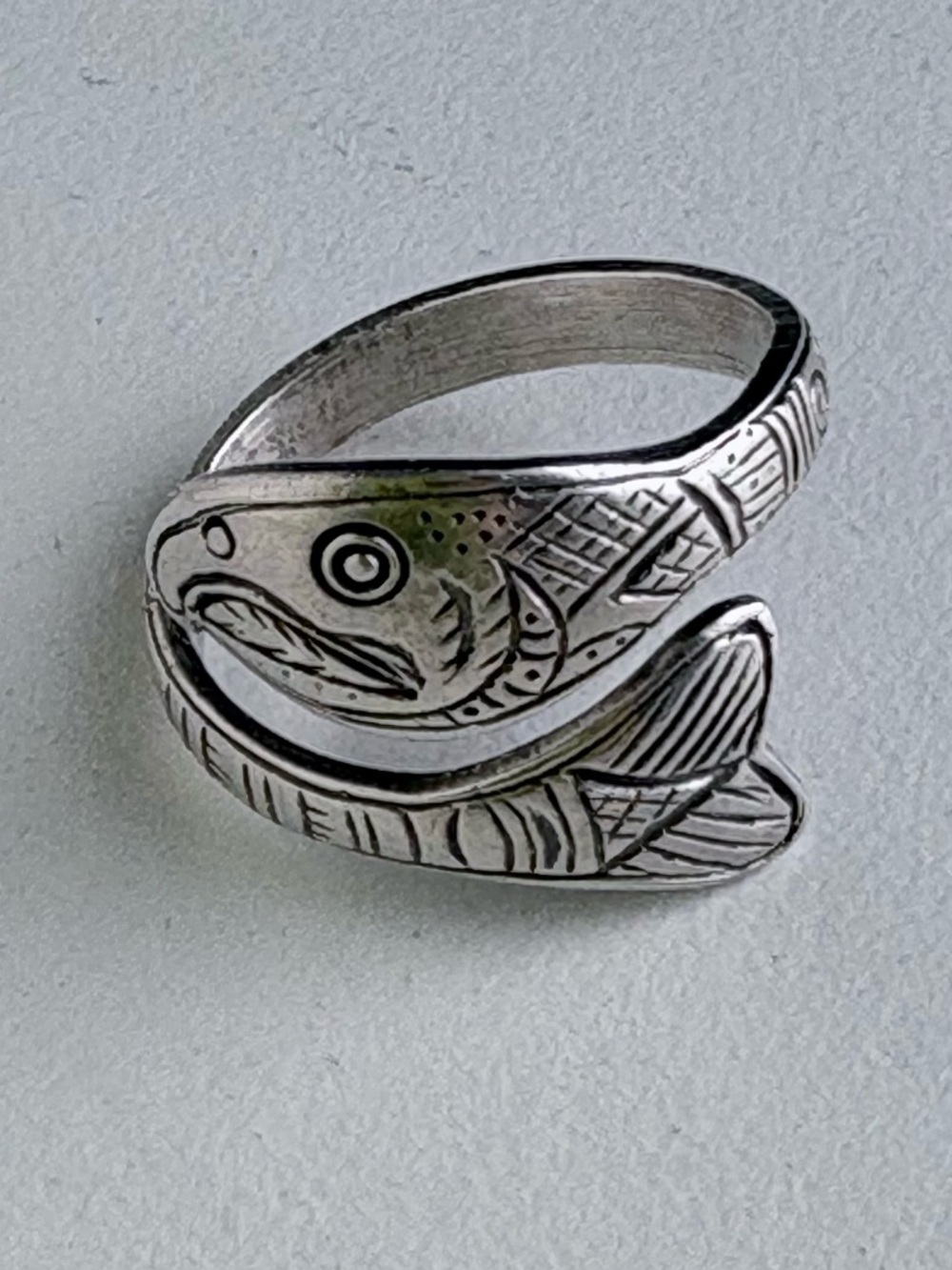 Vintage sterling silver Wrap Fish Knuckle Ring Native American - Picture 8 of 13
